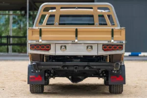 Ford Super Duty with Elite tray rear