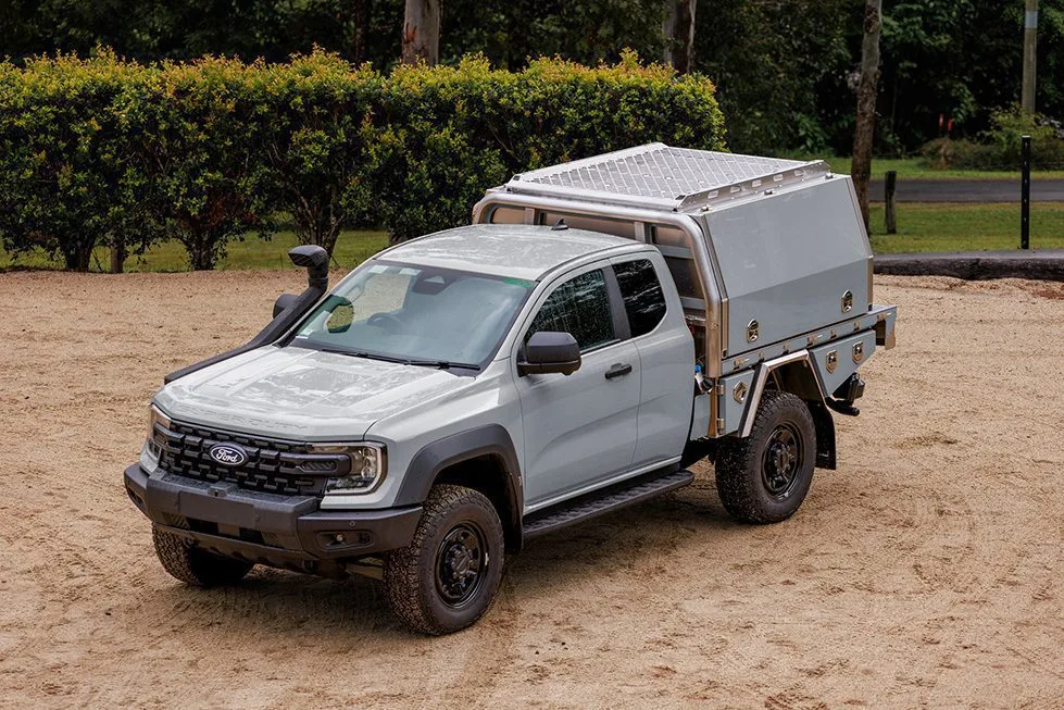 Super Duty Extra Cab with1740 Canopy Command Grey