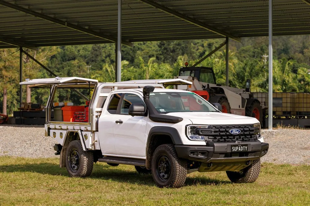 Ford Super Duty Tradie canopy